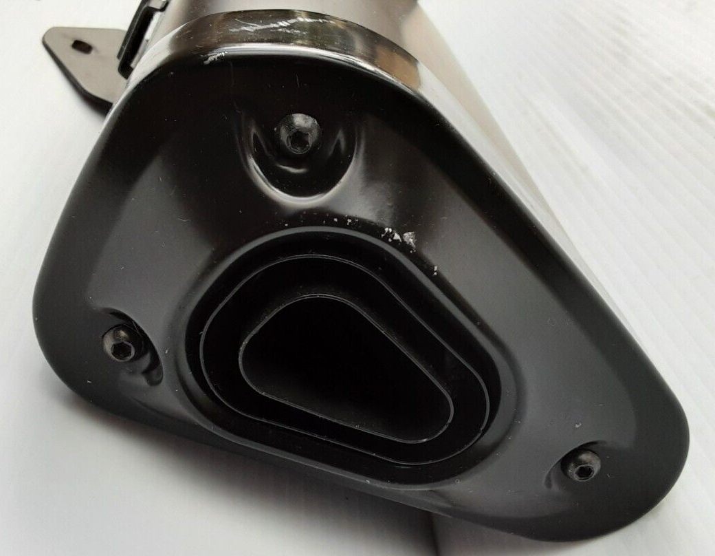 FUMI　黒　36 Muffler, Exhaust 18091-0909 Kawasaki ZX636, ZX-6R Ninja 2013-2018