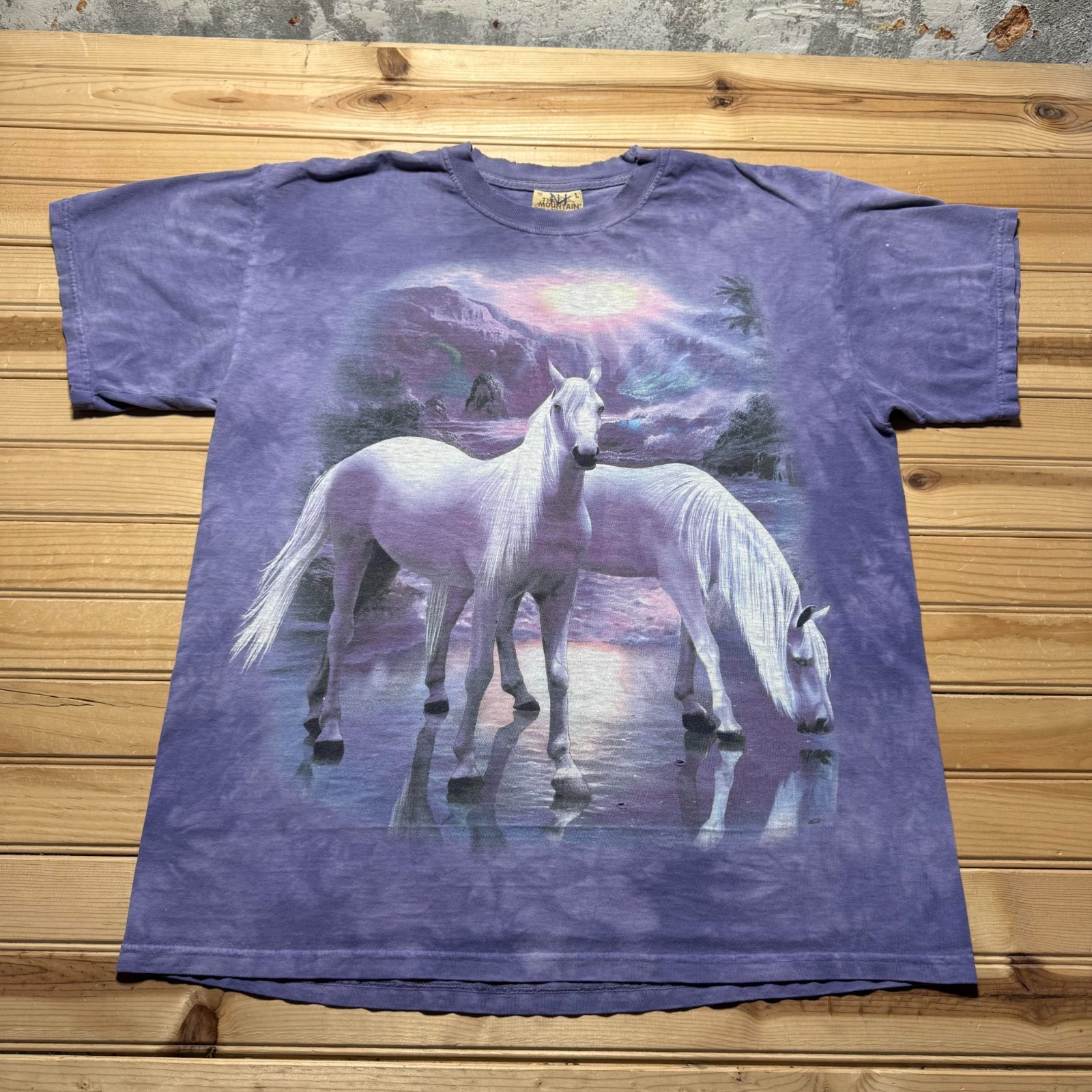 Vintage Y2K White Horses Sun Rise River Nature Graphic Tie Dye T-Shirt - Large