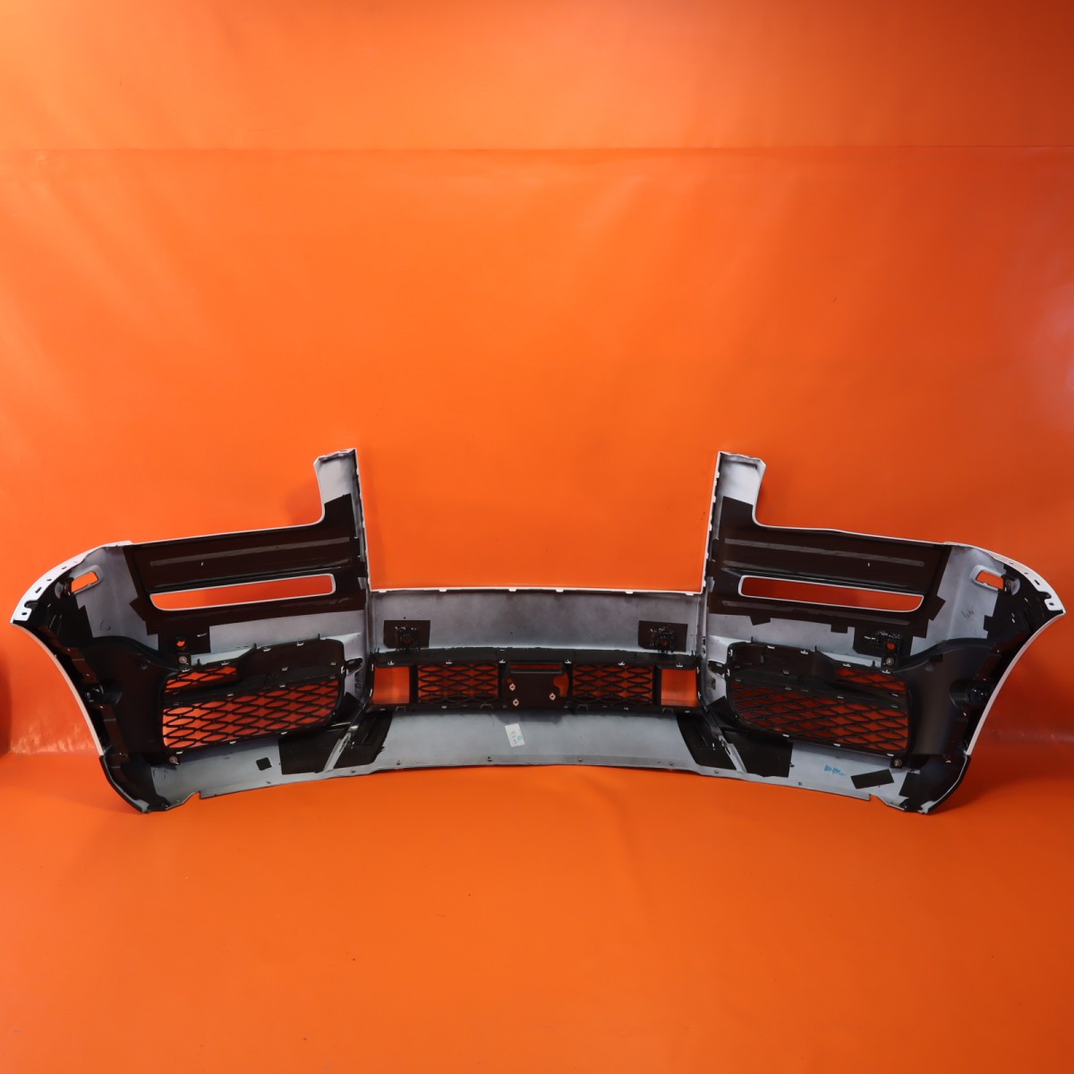 Rolls-Royce Cullinan 2019-2024 Front Front bumper P/N 51117448893