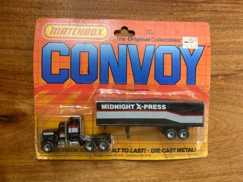 MATCHBOX CONVOY CY9 MIDNIGHT X-PRESS KENWORTH TRUCK TRACTOR & TRAILER in Package