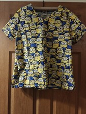Women's Despicable Me Minions Scrub Top Size Medium