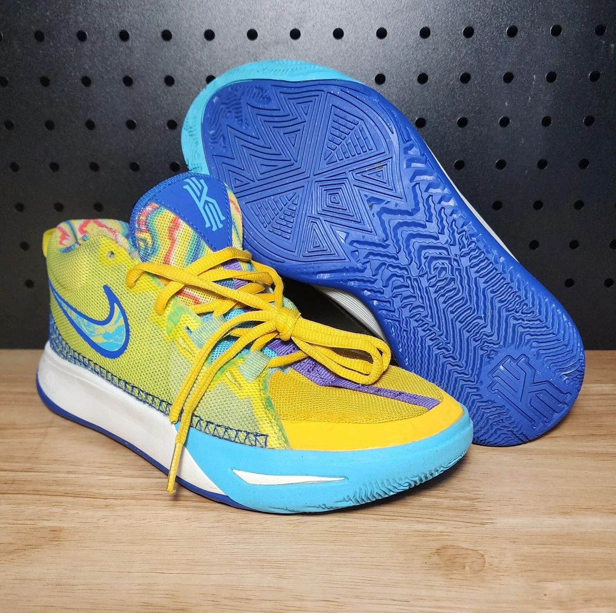 Kyrie flytrap yellow cheap