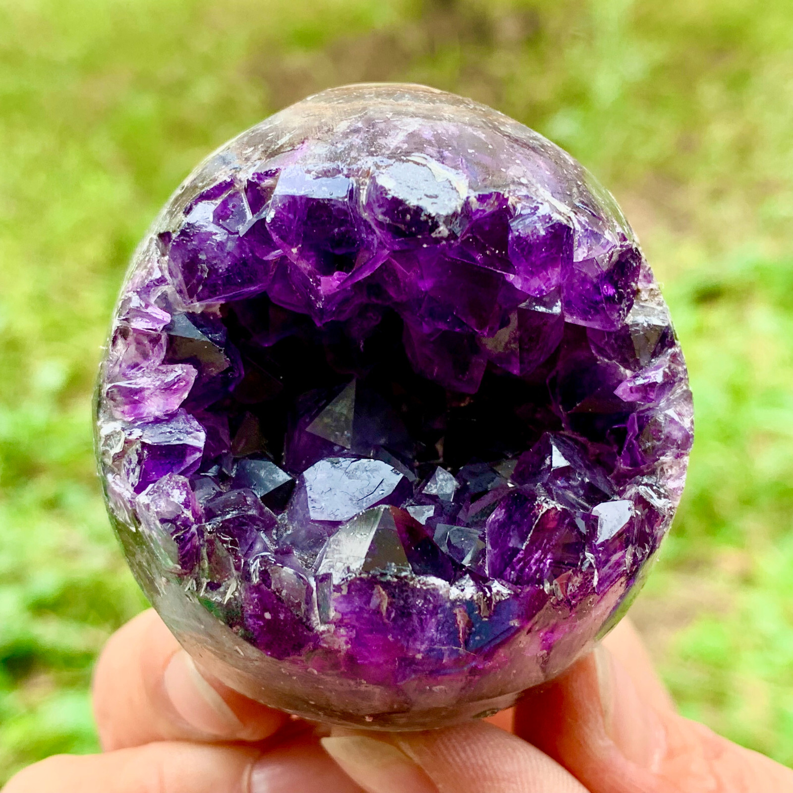 215G Natural Uruguayan Amethyst Smile Ball for Energy Healing