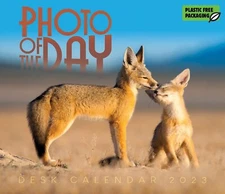 2023 Photo of the Day Box Calendar - Stunning Scenes and Wildlife Photography