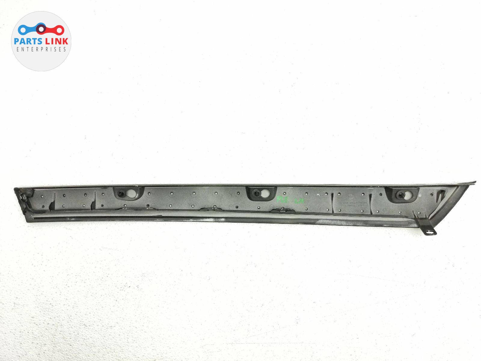 Ferrari California 2008-2014 Front Left Outer Outer window seal