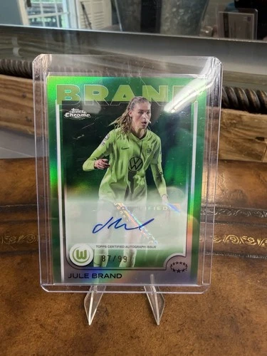 2025-26 Topps Chrome UEFA UWCL Jule Brand Green /99 Auto