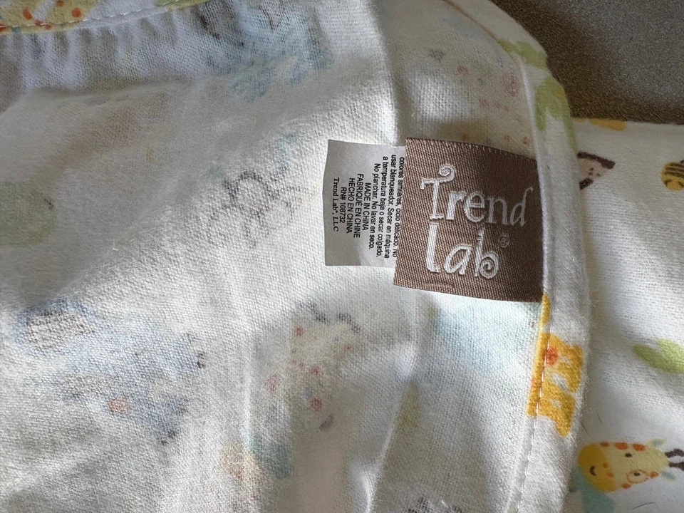 HTF Trend Lab Jungle Zoo Animal Print Flannel  Baby Blanket  48x48" NWOT - Image 3 of 3