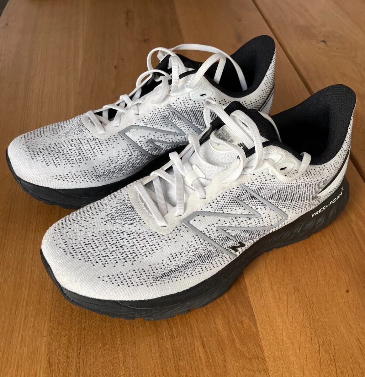 new balance 10.5 wide