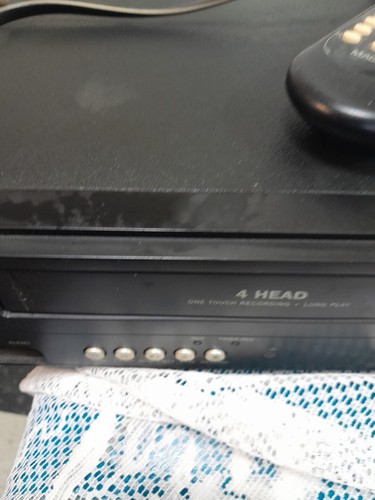 Tested Magnavox VCR And DVD With Working Remote DV220MW9 READ PLEASE - Picture 5 of 8