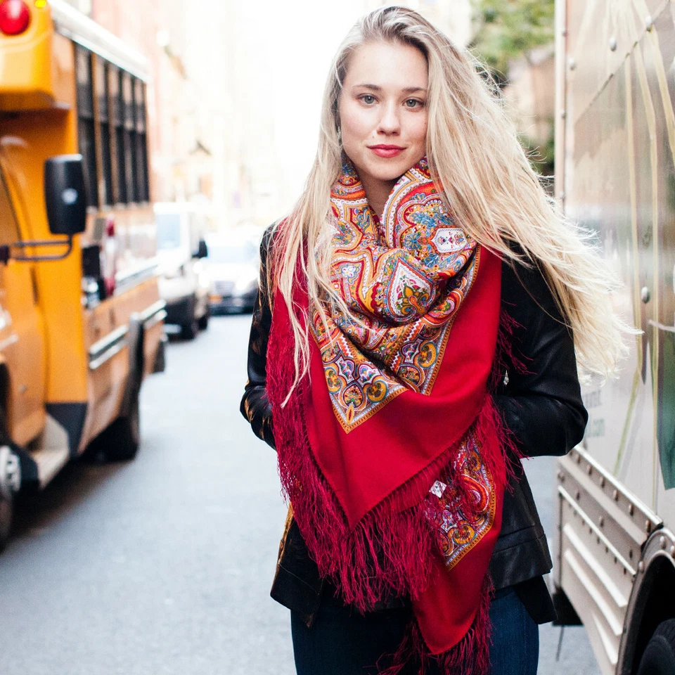 Red Wool RUSSIAN PAVLOVO POSAD SHAWL, Spanish Floral Pattern 710-5, Platok - Image 4 of 4