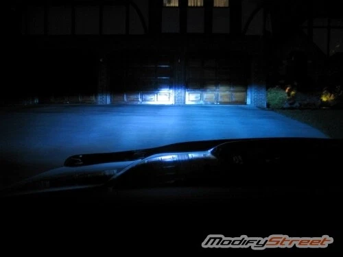 10000K D1S/D1R/D1C XENON HEADLIGHT HID REPLACEMENT BULBS/IGNITON FOR STOCK HID - Image 3 of 4