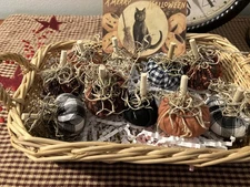 PRIMITIVE SET OF 10 MINI PUMPKINS/BLACK CAT HALLOWEEN CARD BOWL FILLERS#6