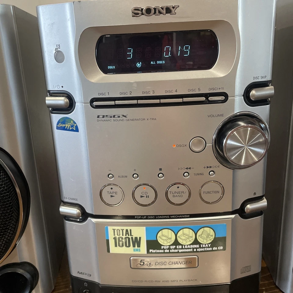 Sony CMT-HPX9 Mini Micro Hi-Fi Component System AM/FM CD Cassette &READ - Image 4 of 4