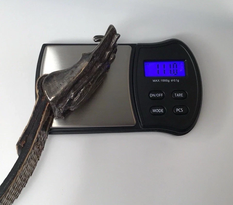 Cinturón de plata esterlina con hebilla de escarabajo sello R L cinturón texturizado de cuero talla 45 Foto 3 de 4