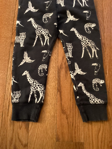 H & M Boy 3/4 Navy Cotton Polyester Sweatpants w/ Navy & White Jungle Animals - Picture 3 of 12