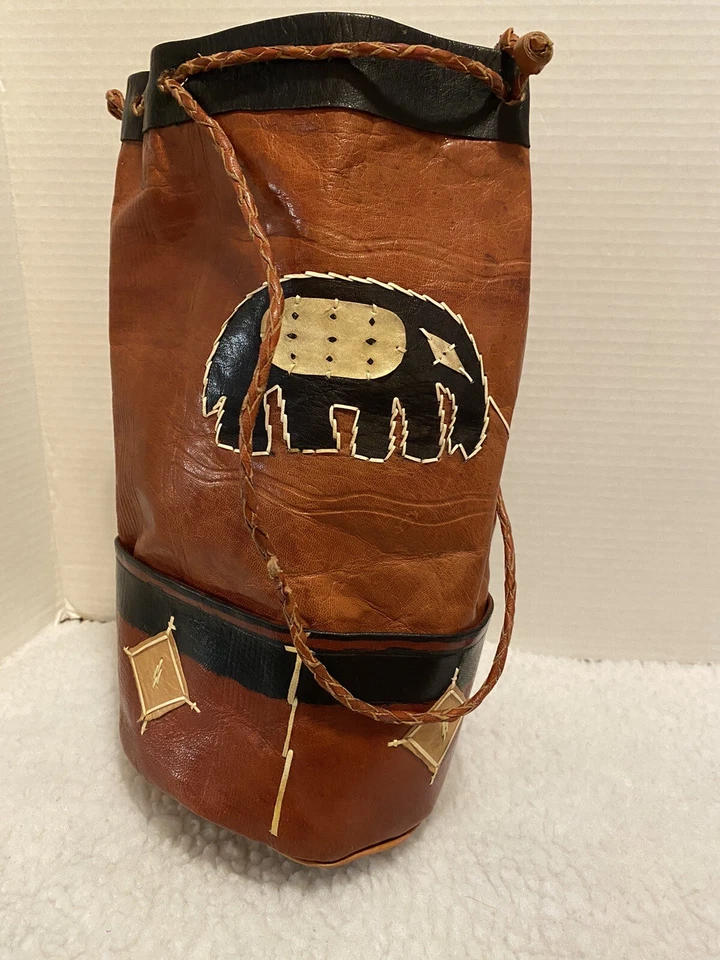 Vintage Handmade Leather Drawstring Bag. - Image 2 of 4