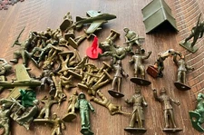 Vintage Marx, MPC, Tim Mee Toys Soldiers Tent Fire Planes