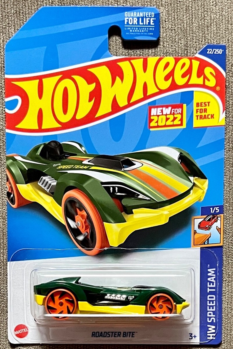 Hot Wheels 2022 HW Speed Team Series #1/5 Roadster Bite