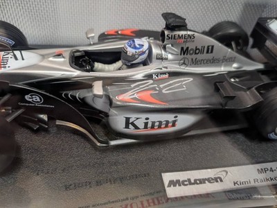 Hot Wheels Racing 1/18 McLaren MP 4/17 2002 Kimi Raikkonen Signed