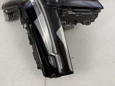 2019-2023 Cadillac XT4 Headlight LED OEM Passenger Side RH