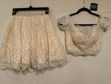 Vintage Ivory Lace Beaded Bridal/formal 2-Piece Set Skirt  Crop Bodice Size 4
