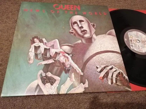 New ListingQueen-News Of The World-UK 1st press-A1/B4-1977-NM/NM