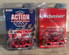 RICKY CRAVEN ACTION RCCA 1997 1998 BUDWEISER 1/64 LOT OF 2 DIECAST CARS & CARDS