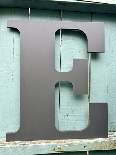 Aufgewonnenes Vintage Ex Shop Display dunkelgrau Kunststoff Buchstabe ""E"", H 53 cm - Bild 12 von 13