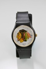 Bulova Chicago Blackhawks Hockey Logo Mens Watch Black Gold Plastic Date Quartz