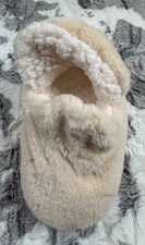 Northeast Outfitters Women's S/M 5-7.5 Cozy Cabin Slippers Bootie Light Brown