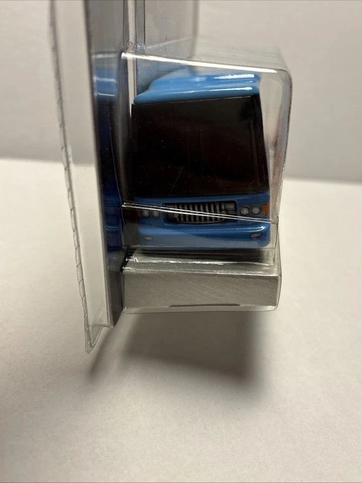 Autobús de motor personalizado NASCAR Richard Petty 43 Hot Wheels Racing Luxury Rides NASCAR  Foto 3 de 4