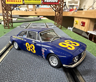 RevoSlot RS0132 Alfa Romeo GTA Autohaus Brugger #93 Lee Midgley 1/32 slot car