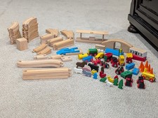Brio Wooden Train Huge Lot 95  Pieces Tracks Trains Animals Railway Station 