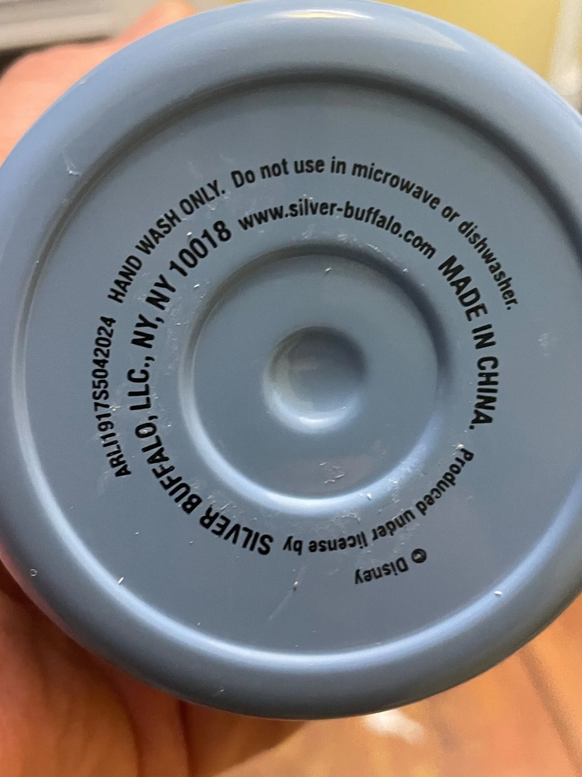 Disney  40 oz tumbler stitch