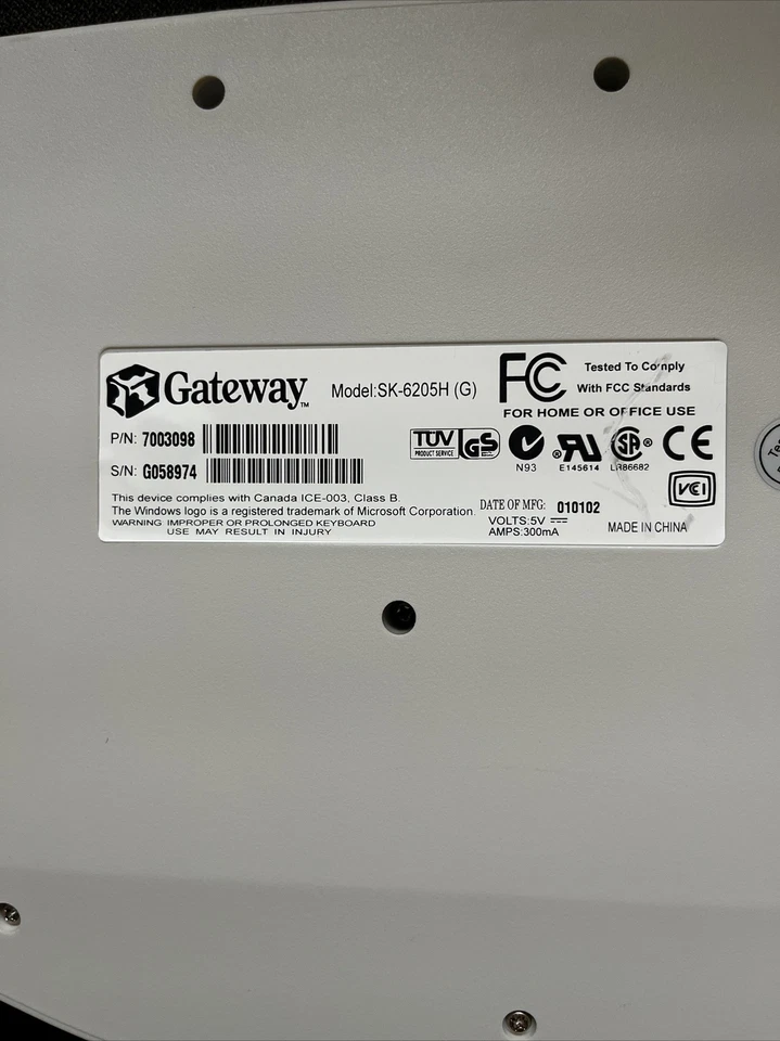 Gateway Natural MultiMedia Keyboard Ergonomic Comfort SK– 6205H - Image 2 of 4