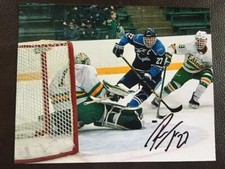 Riley Tufte signed Rare Blaine High School Stars 8X10 PHOTO AUTOGRAPH AUTO