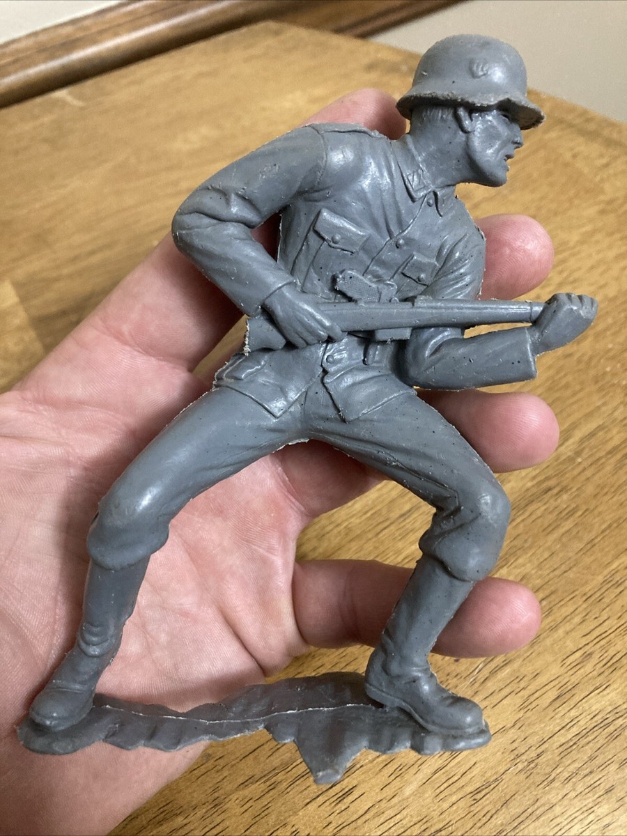 Vintage Large Toy Soldier Louis Marx 6-Inch Tall Plastic Soldier