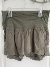 NWT Ingrid & Isabel Maternity Shorts Olive Gr...