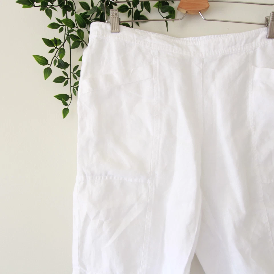 Pantalones Cortos Eileen Fisher Blanco Lino Orgánico Banda Trasera Elástica Talla Mediana Foto 2 de 4