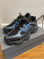 New balance 9060 Black Blue Navy Gradient Men’s 10.5 Women’s 12