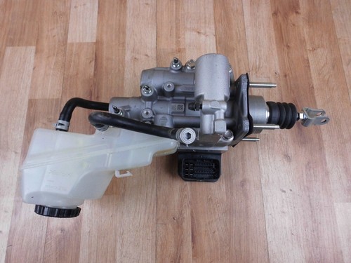 Toyota C-HR CHR pump buster brake modulator 47210-10040 """" - Picture 6 of 8