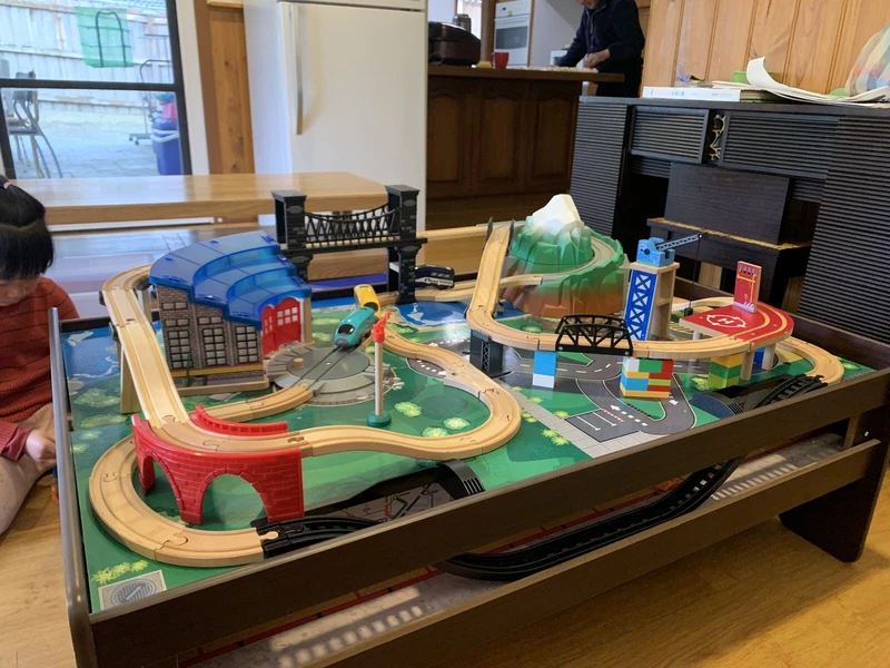 kidkraft adventure town railway