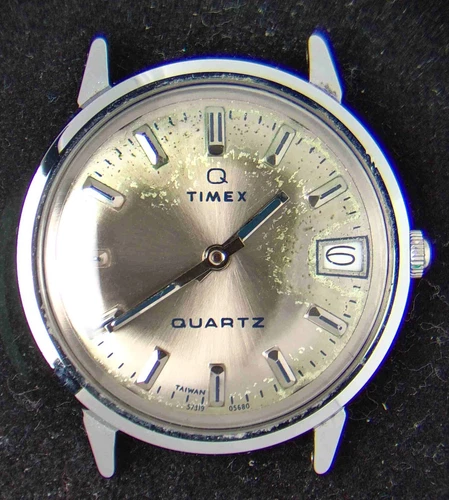 Timex Men's Quartz Vintage Watch -- Spares/Repairs