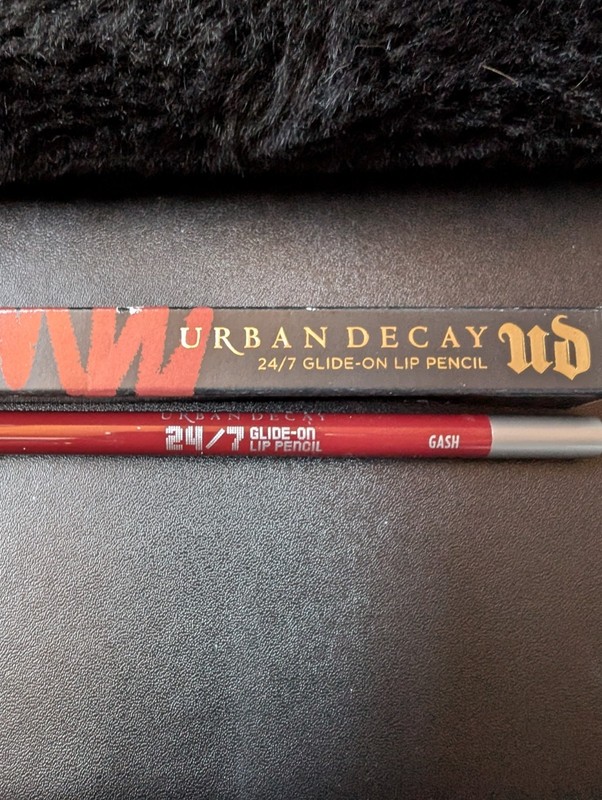 Urban Decay Gash 24/7 Glide-On Lip Pencil