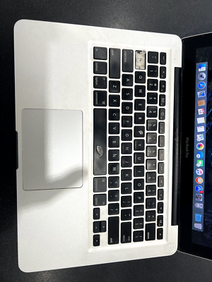 Apple MacBook Pro Mid 2009 13