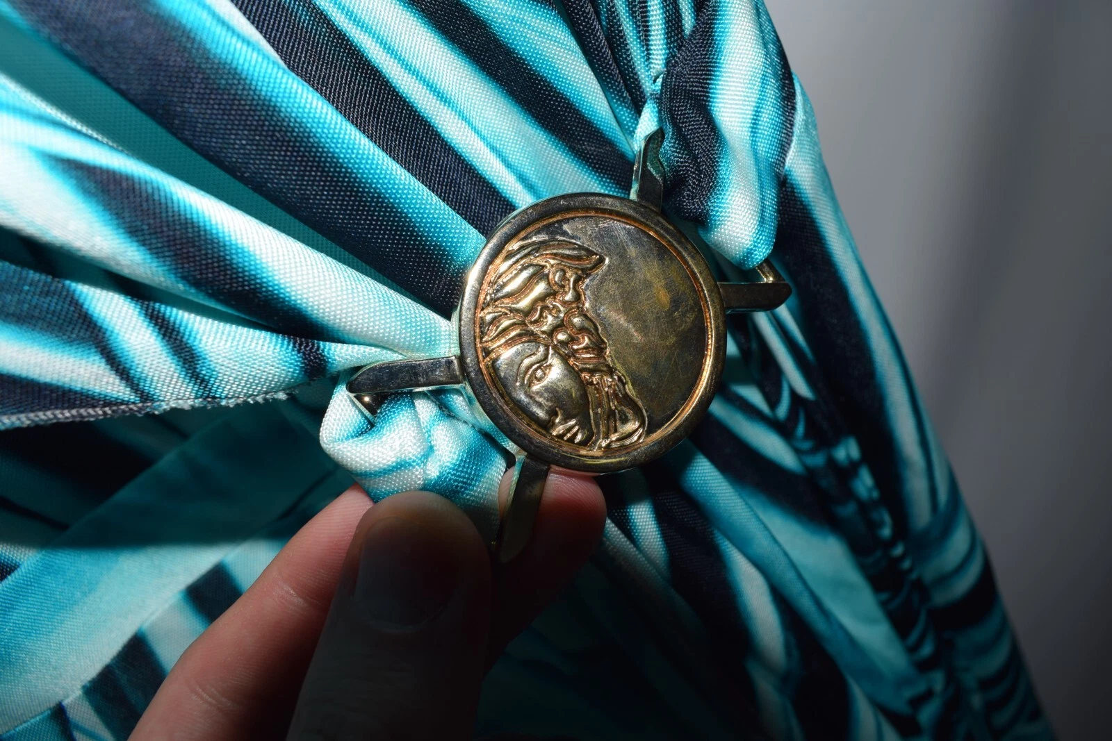 Abito da donna blu Versace Collection Medusa con logo cintura blu IT 40