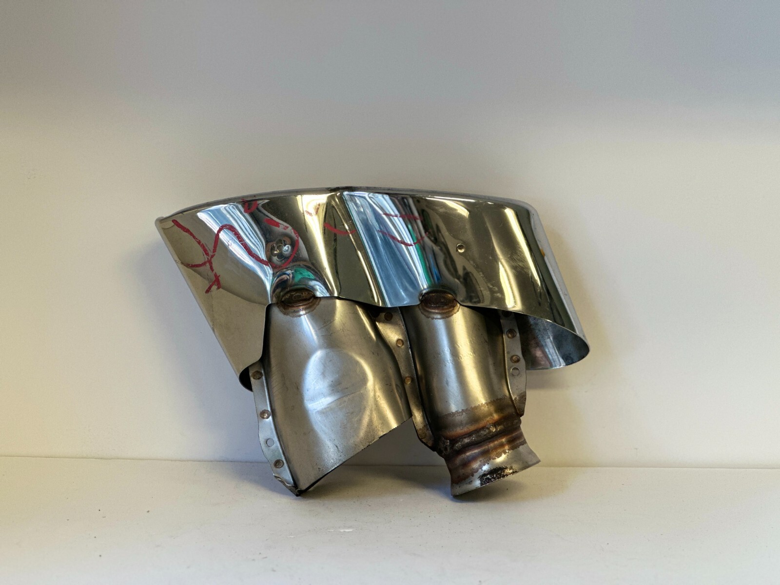 BENTLEY COUPE MUFFLER TAIL PIPE COVER 3W0 253 681 AB OEM