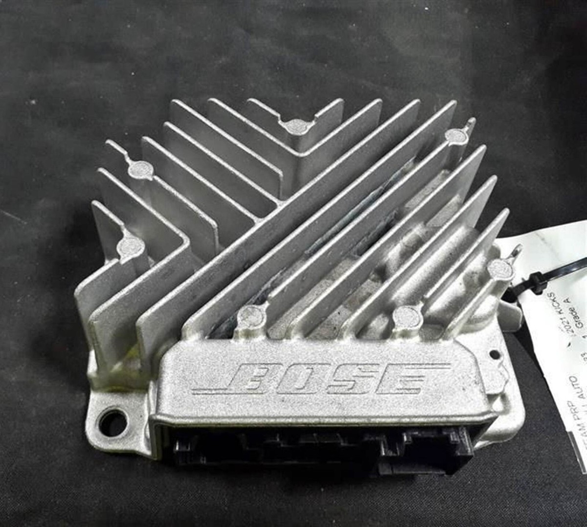2018-2023 Nissan Kicks SR Bose Radio Amplifier Amp | eBay