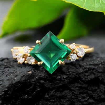 9k Solid Gold 7MM Princess Shape Lab Created Emerald Ring Cubic