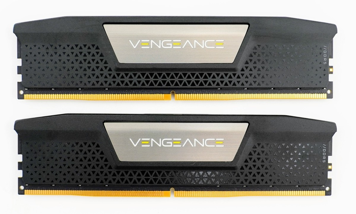 CORSAIR Vengeance 64GB (2x32GB) RAM DDR5 5200MHz C40